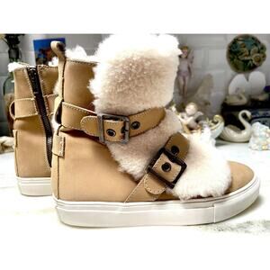 Luxe de Leon Monterrey Nubuck Shearling Ankle Boots 7.5 Tan Cream Fur Leather